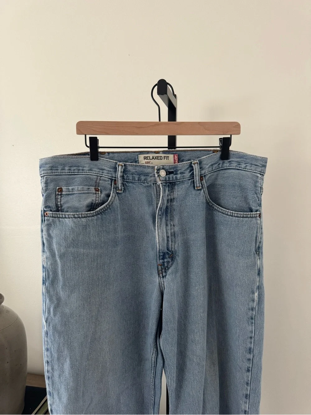 Levi's Women’s/Men's Light Blue Relaxed Straight Jeans
